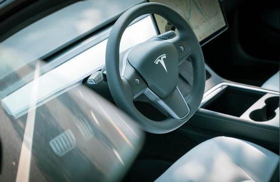 特斯拉電動車價格2022報價-特斯拉改款降價時間插圖
