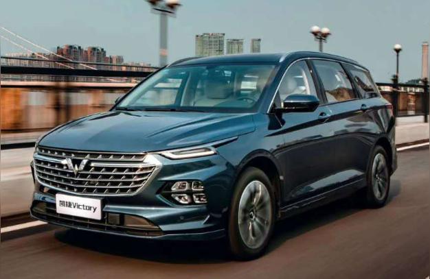 五菱征程新車報價2022加長版-五菱征程l8排量七座要多少錢買回家